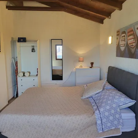 Olive And Herb Retreat דירה *