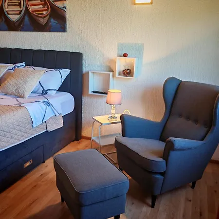 아파트 Olive And Herb Retreat 풀라