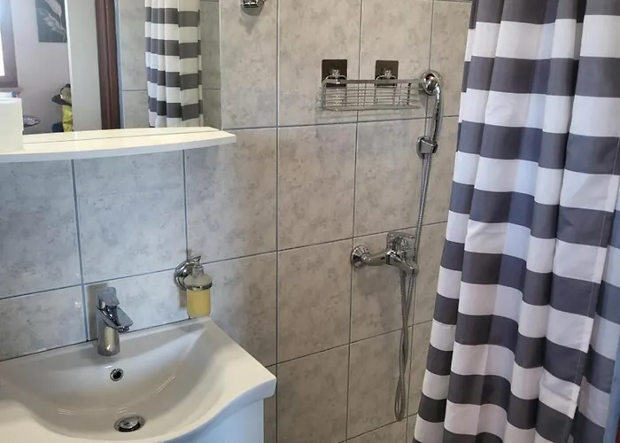 Olive And Herb Retreat *