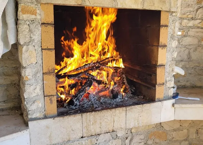 Olive And Herb Retreat *